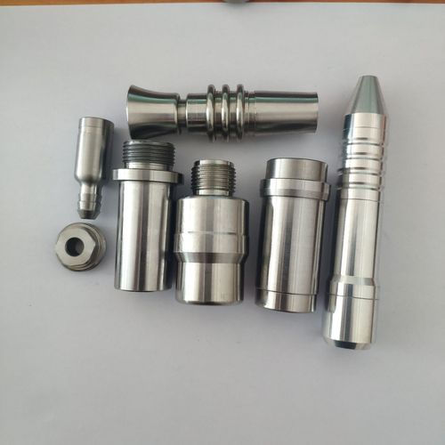 珠三角五金加工产业带 CNC数控车床与走心机如何赋能长轴精密加工